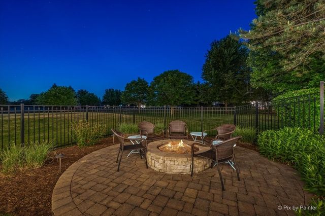28359 W Harvest Glen Circle, Cary, IL 60013