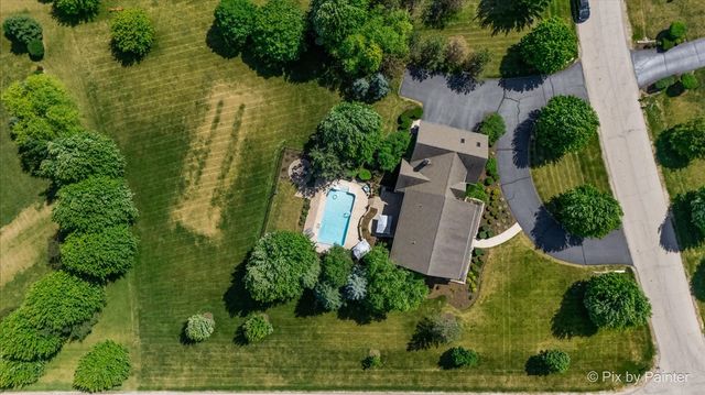 28359 W Harvest Glen Circle, Cary, IL 60013
