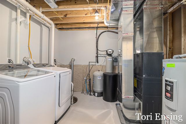 8802 Huron Drive, Howard City, MI 49329