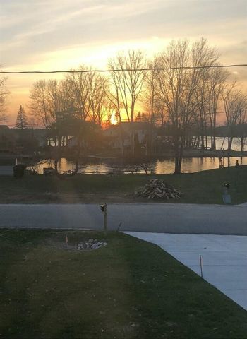 8802 Huron Drive, Howard City, MI 49329