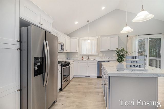 8802 Huron Drive, Howard City, MI 49329