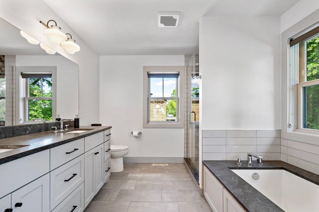 5808 Oaklawn Avenue, Edina, MN 55424