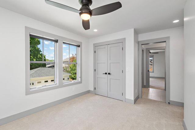 5808 Oaklawn Avenue, Edina, MN 55424