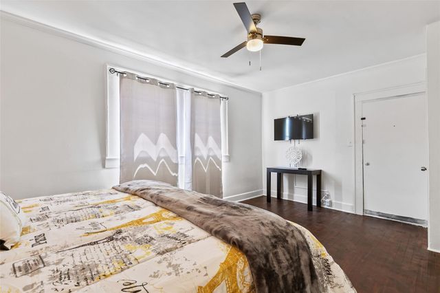 201 E 12th Street 203, Dallas, TX 75203