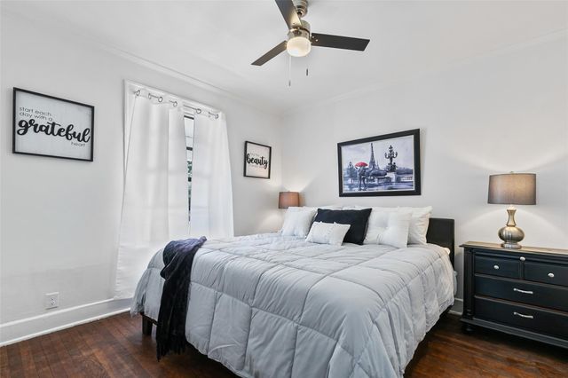 201 E 12th Street 203, Dallas, TX 75203