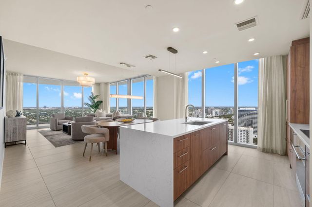 151 N Seabreeze Boulevard 2503-e, Fort Lauderdale, FL 33304