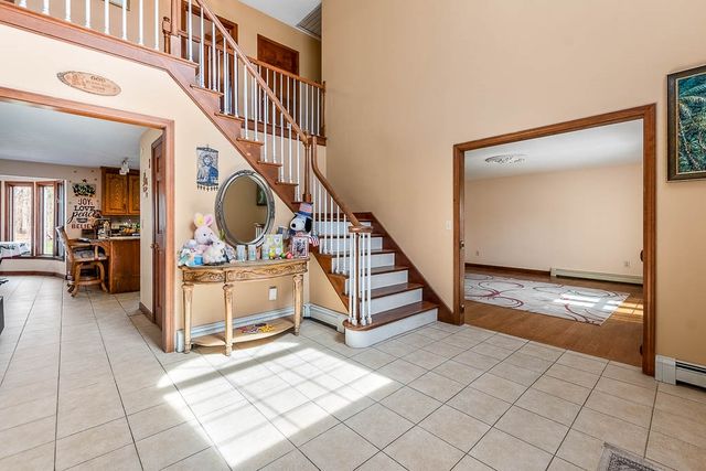 5 Hannah Drive, Cumberland, RI 02864