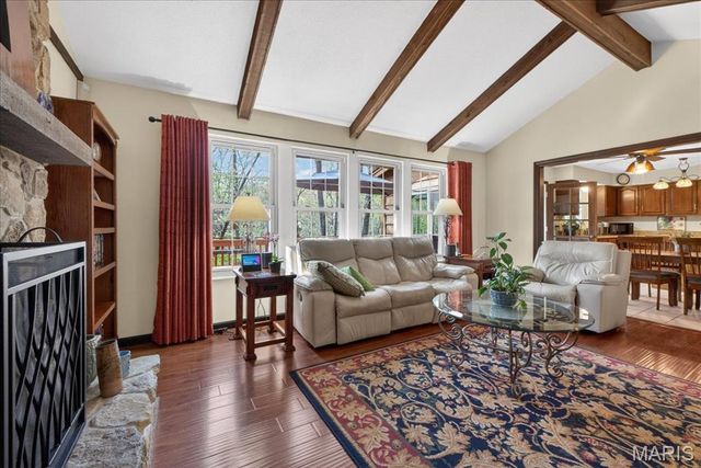 1517 Lingonberry Court, High Ridge, MO 63049