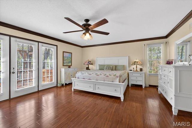 1517 Lingonberry Court, High Ridge, MO 63049