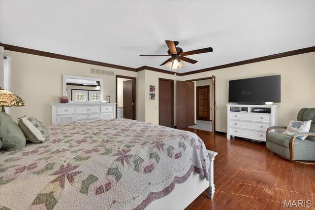 1517 Lingonberry Court, High Ridge, MO 63049