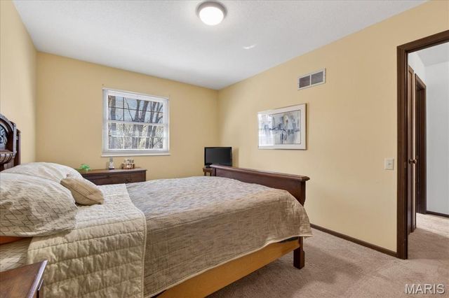 1517 Lingonberry Court, High Ridge, MO 63049