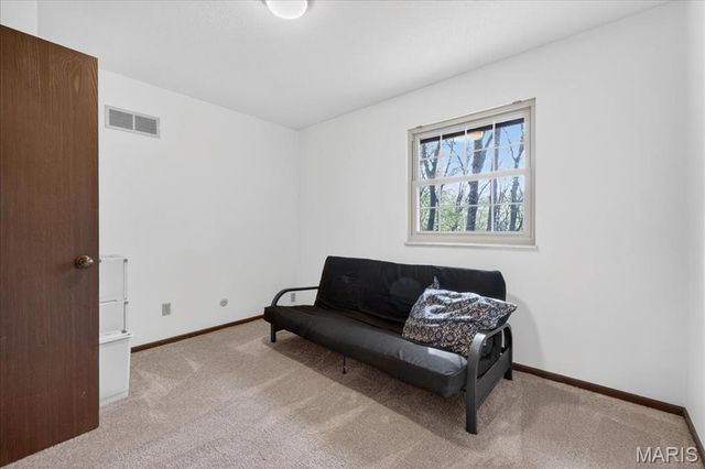 1517 Lingonberry Court, High Ridge, MO 63049