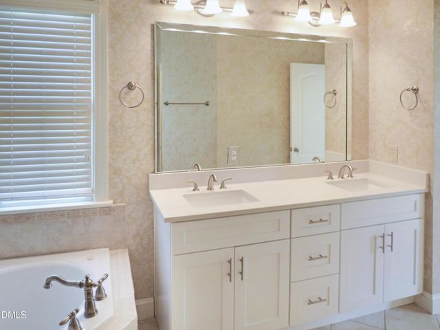 1372 Ileagnes Road, Raleigh, NC 27603