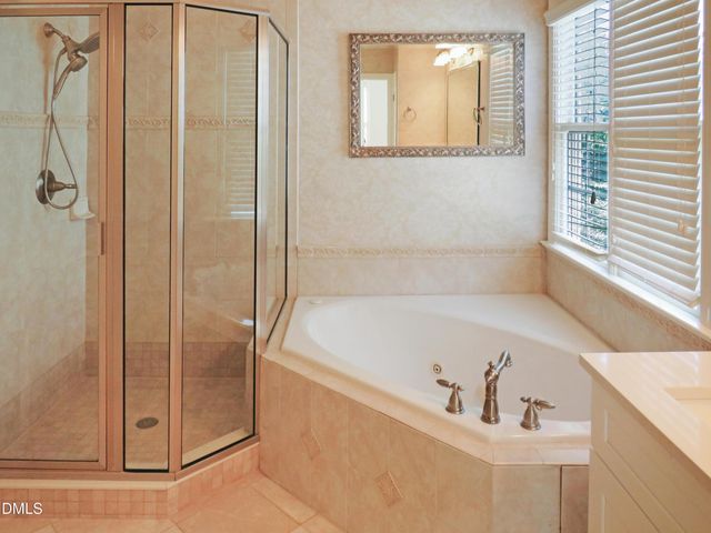 1372 Ileagnes Road, Raleigh, NC 27603
