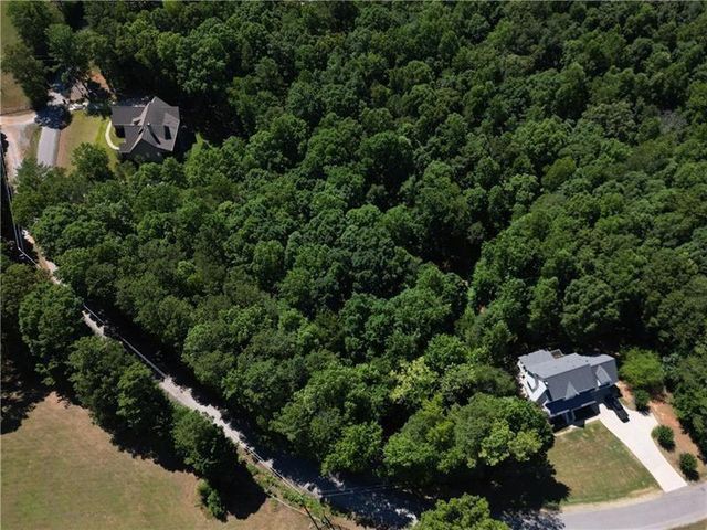 000 Thomas Road, Dallas, GA 30132