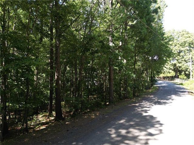 000 Thomas Road, Dallas, GA 30132