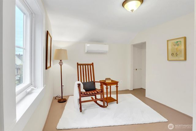 6616 Flora Avenue S, Seattle, WA 98108