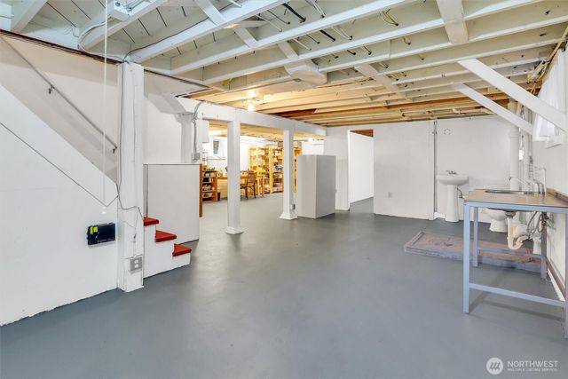 6616 Flora Avenue S, Seattle, WA 98108