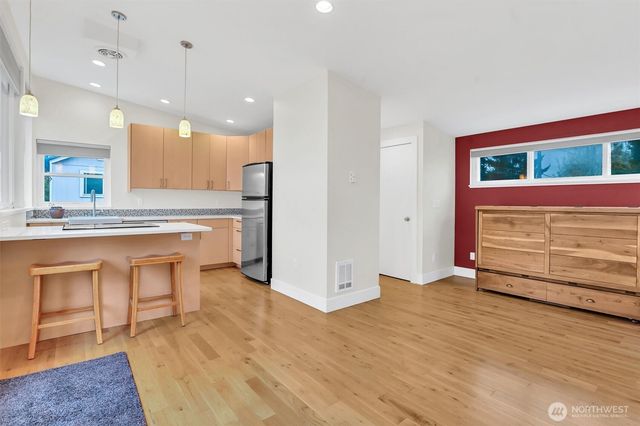 6616 Flora Avenue S, Seattle, WA 98108