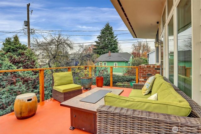 6616 Flora Avenue S, Seattle, WA 98108