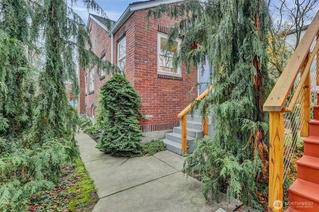 6616 Flora Avenue S, Seattle, WA 98108