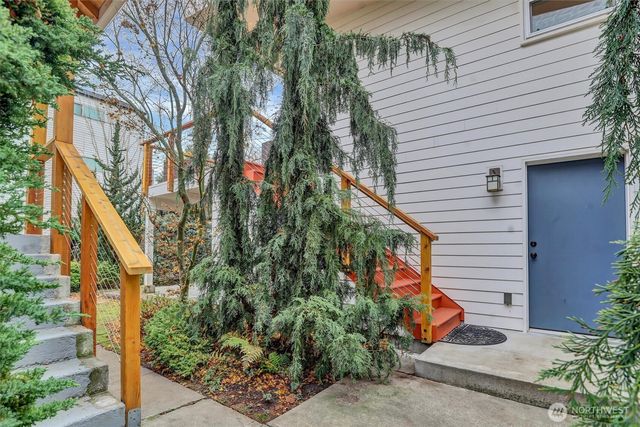 6616 Flora Avenue S, Seattle, WA 98108