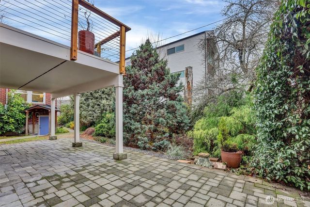 6616 Flora Avenue S, Seattle, WA 98108