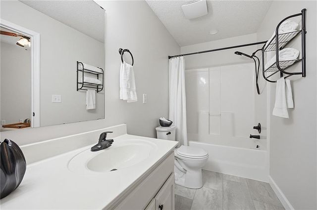 14856 S Houston Street, Olathe, KS 66061