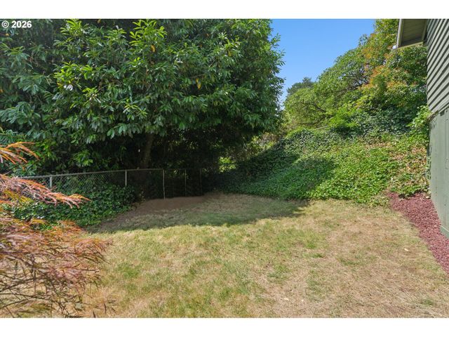 2833 Ne 89TH Ave, Portland, OR 97220