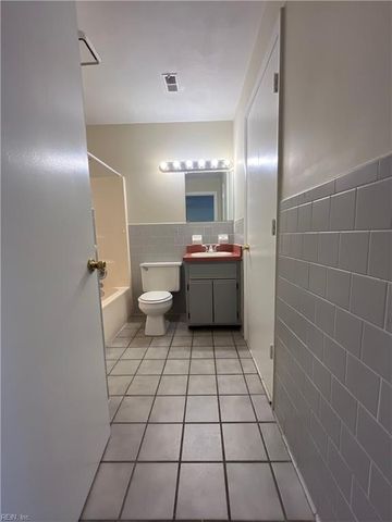 6512 N Military Hwy Apt B9, Norfolk, VA 23518