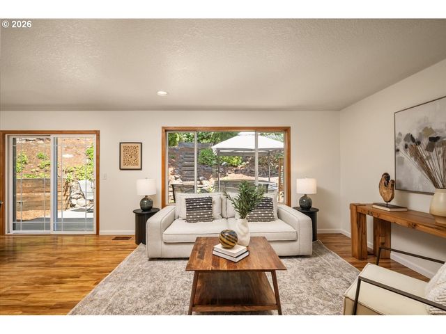 6768 Sw 167TH Pl, Beaverton, OR 97007
