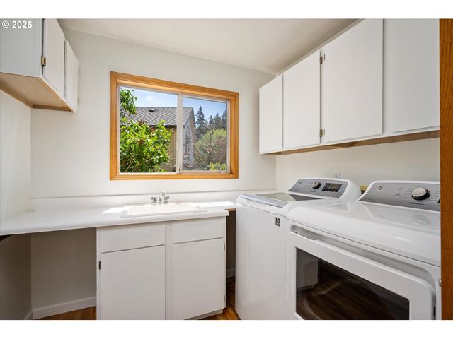 6768 Sw 167TH Pl, Beaverton, OR 97007