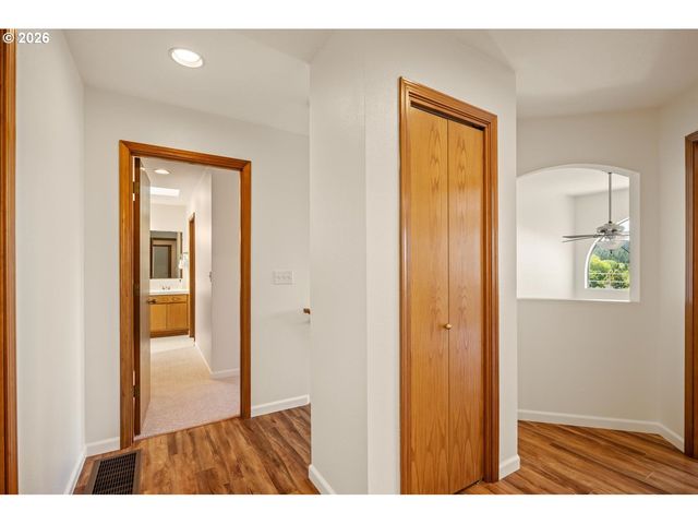 6768 Sw 167TH Pl, Beaverton, OR 97007