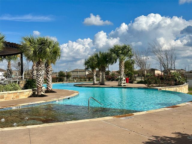 9438 Sky Blue Drive, Iowa Colony, TX 77583