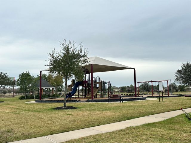 9438 Sky Blue Drive, Iowa Colony, TX 77583