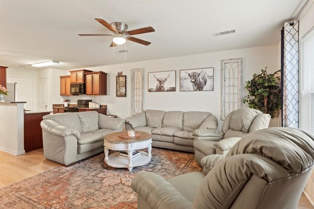 9438 Sky Blue Drive, Iowa Colony, TX 77583