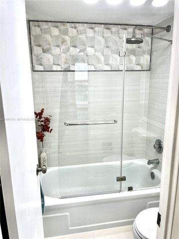 800 SE 20th Avenue 1109, Deerfield Beach, FL 33441