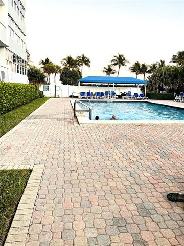 800 SE 20th Avenue 1109, Deerfield Beach, FL 33441