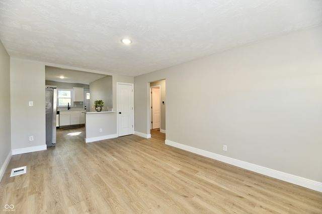 1323 S Ewing Street, Indianapolis, IN 46203