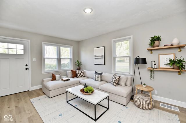 1323 S Ewing Street, Indianapolis, IN 46203