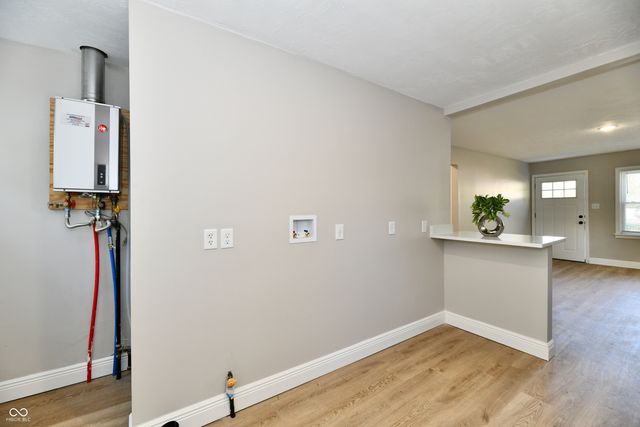 1323 S Ewing Street, Indianapolis, IN 46203