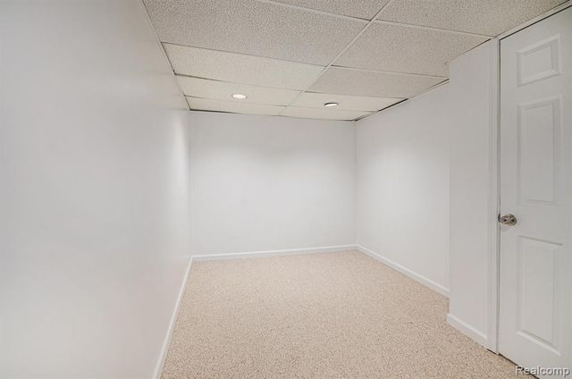 1609 Kilburn Road, Rochester Hills, MI 48306