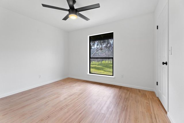 41763 Horseshoe Way, Coarsegold, CA 93614