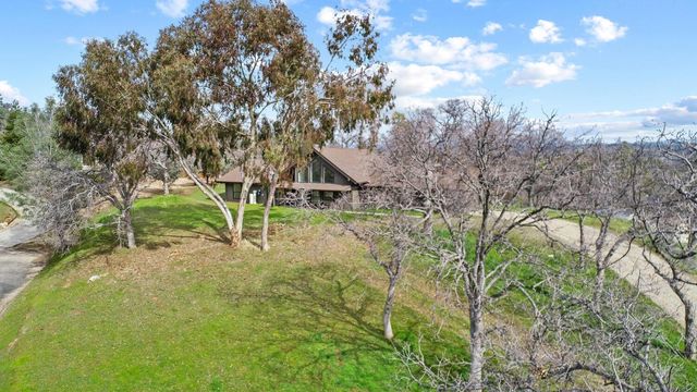 41763 Horseshoe Way, Coarsegold, CA 93614