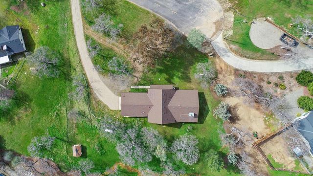 41763 Horseshoe Way, Coarsegold, CA 93614