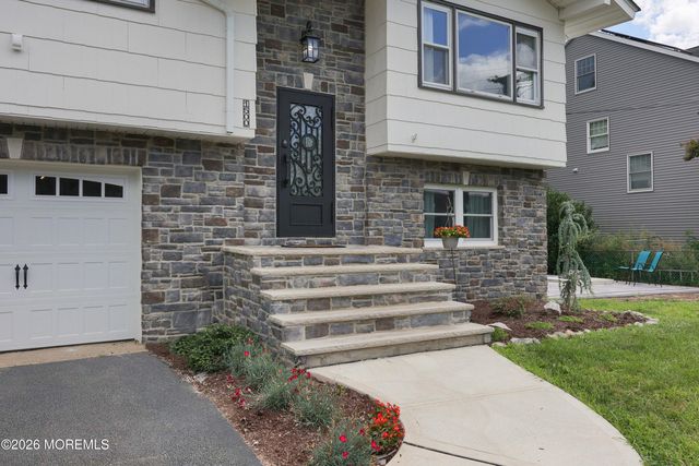 1500 Hyacinth Place, Point Pleasant, NJ 08742