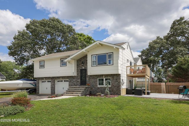 1500 Hyacinth Place, Point Pleasant, NJ 08742