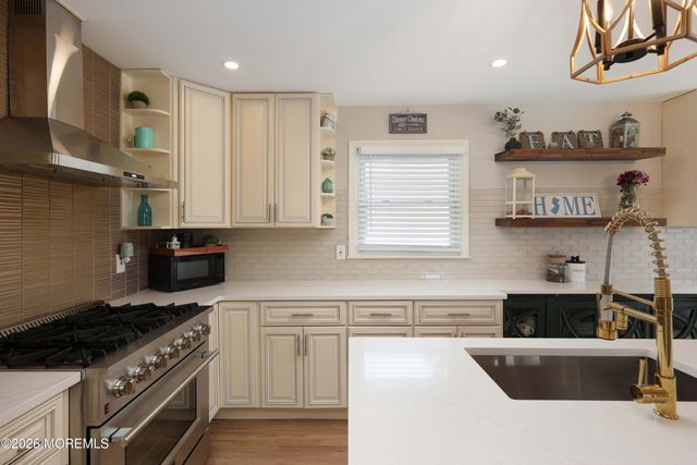 1500 Hyacinth Place, Point Pleasant, NJ 08742