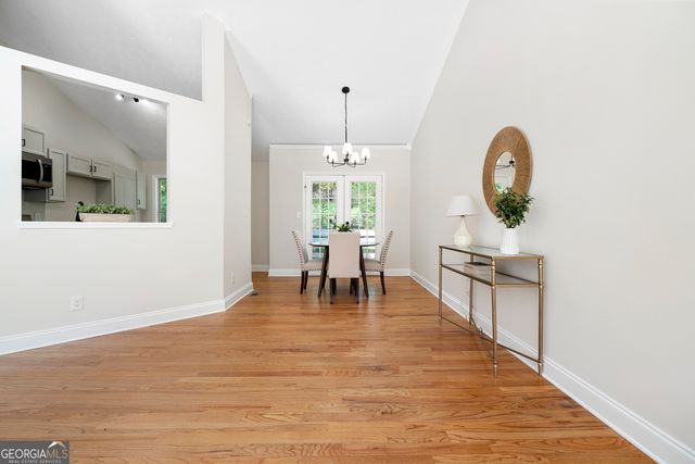 870 Long Branch Circle, Sugar Hill, GA 30518