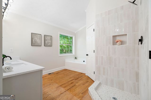 870 Long Branch Circle, Sugar Hill, GA 30518